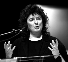 enkel Skære af vinter Carol Ann Duffy - Poetry Live!